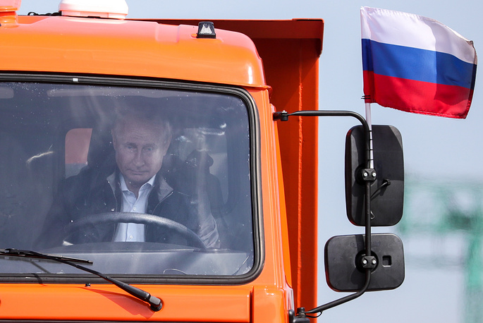 Putin-Truck.jpg