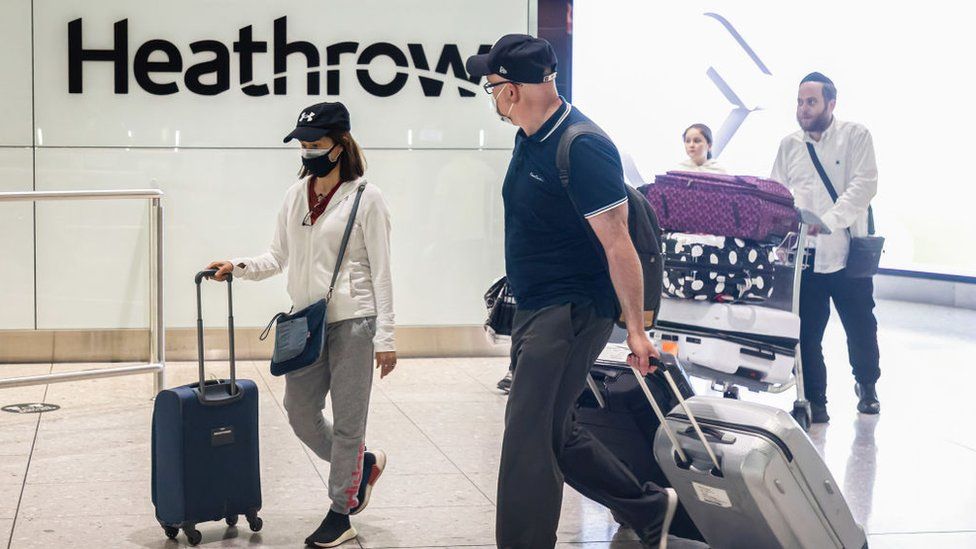_125872252_heathrow_gettyimages-1234441101.jpg