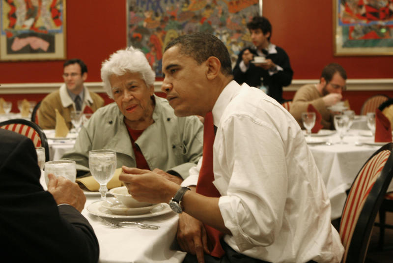 leah-chase-barack-obama_oamt0m.jpg