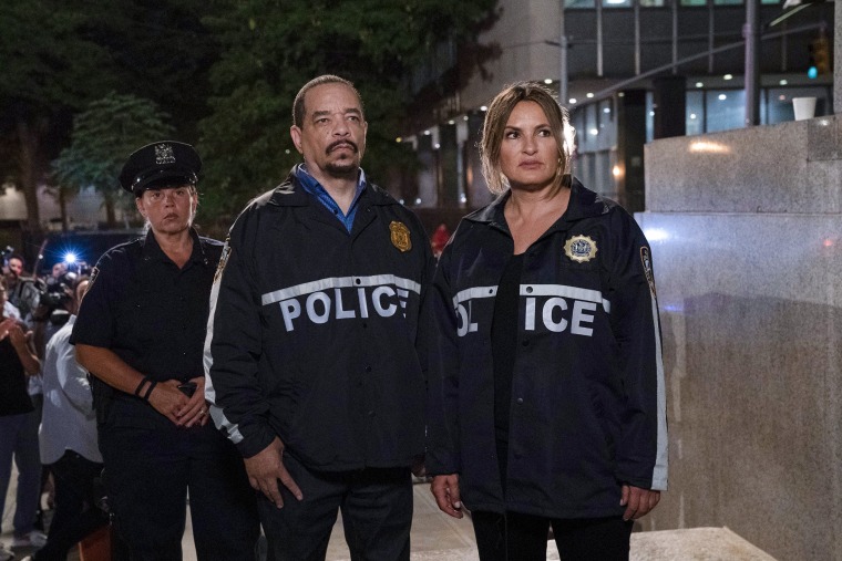 mariska-hargitay-today-inline-191010_d7128eae0de015804a9a3cc54e36ed9f.fit-760w.jpg