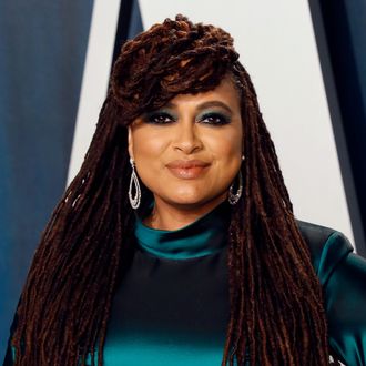 38e5e565c4e6c60990ee569c430584e3dc-ava-duvernay.rsquare.w330.jpg