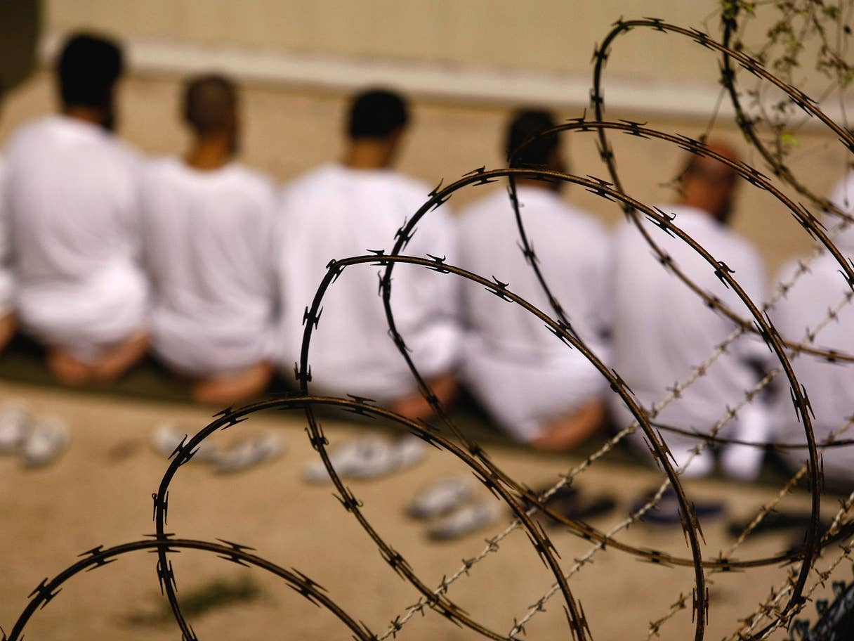 Guantanamo-Bay-v2.jpg
