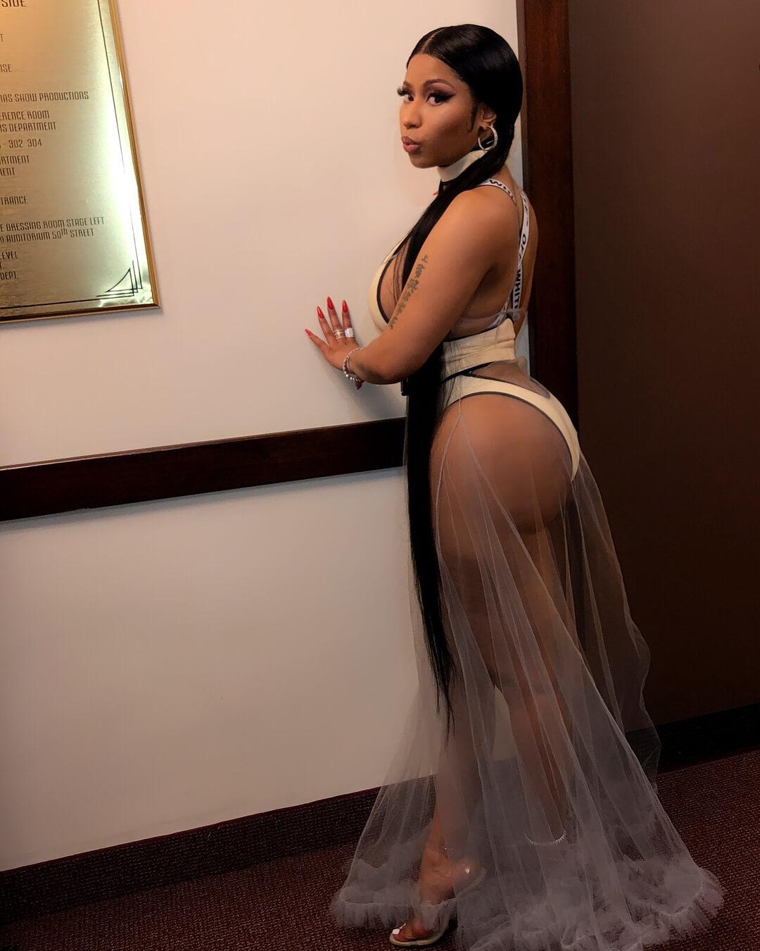 61-hottest-big-butt-pictures-of-nicki-minaj-are-heaven-on-earth-best-of-comic-books-35.jpg