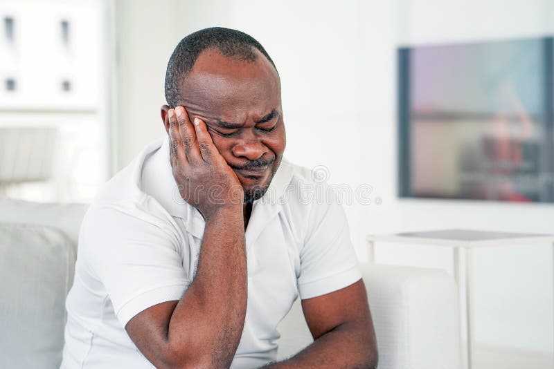 african-elderly-man-grief-concept-loneliness-pain-loss-loved-one-family-sad-face-depressed-very-portrait-close-up-174480970.jpg