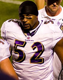 211px-Ray-Lewis-2008-Steelers-regseason-game.jpg