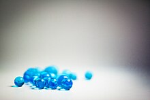 220px-Gel_balls.jpg