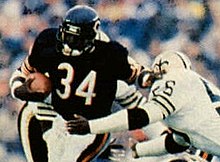 220px-1986_Jeno%27s_Pizza_-_12_-_Walter_Payton_%28Walter_Payton_crop%29.jpg