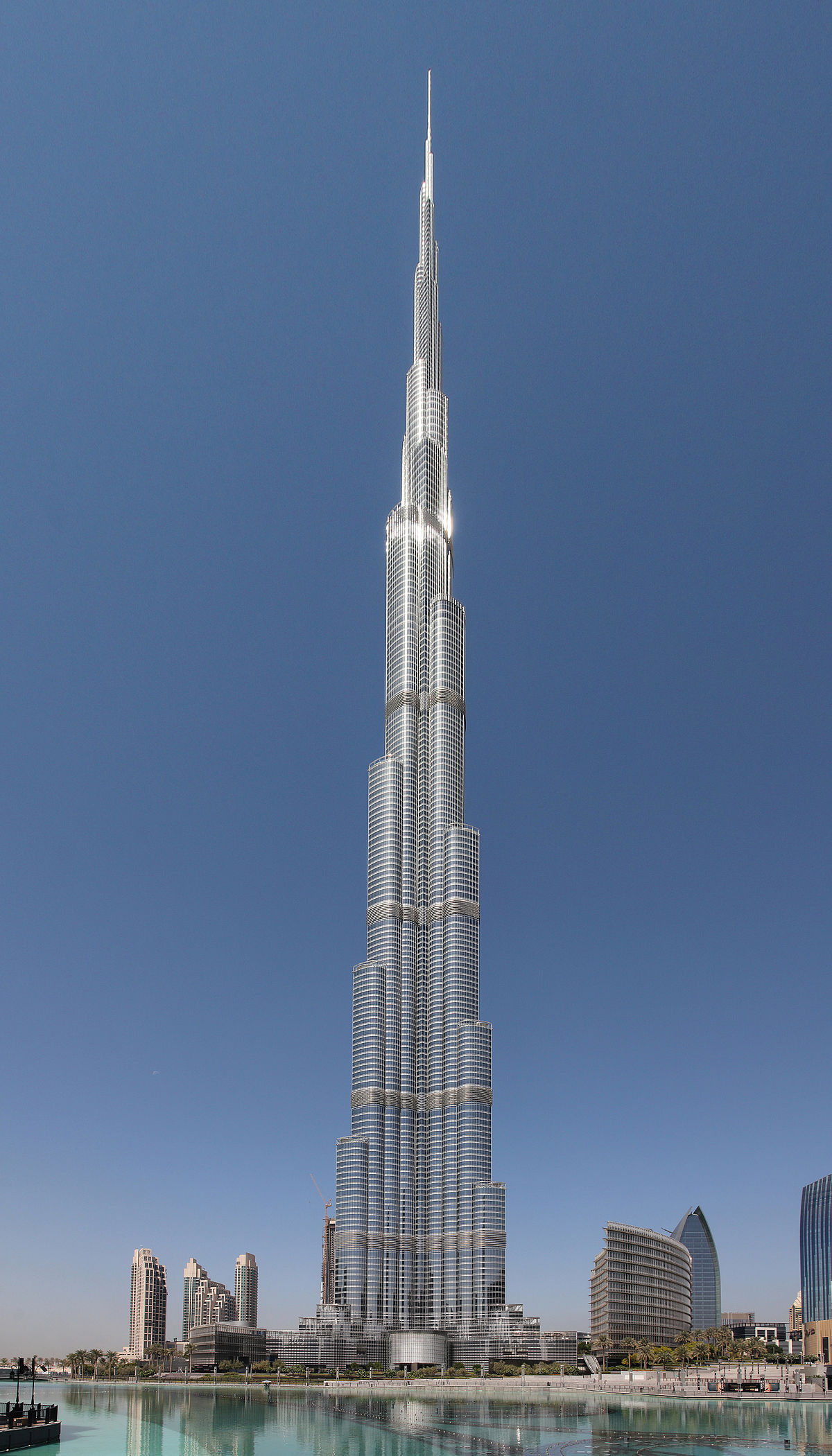 1200px-Burj_Khalifa.jpg