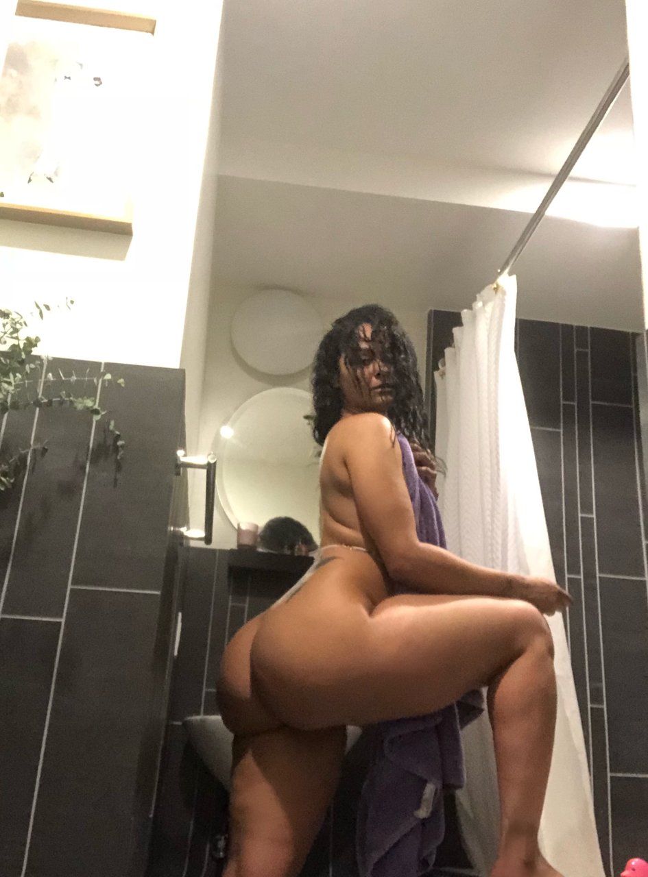 MaliahMichelNude6.jpg