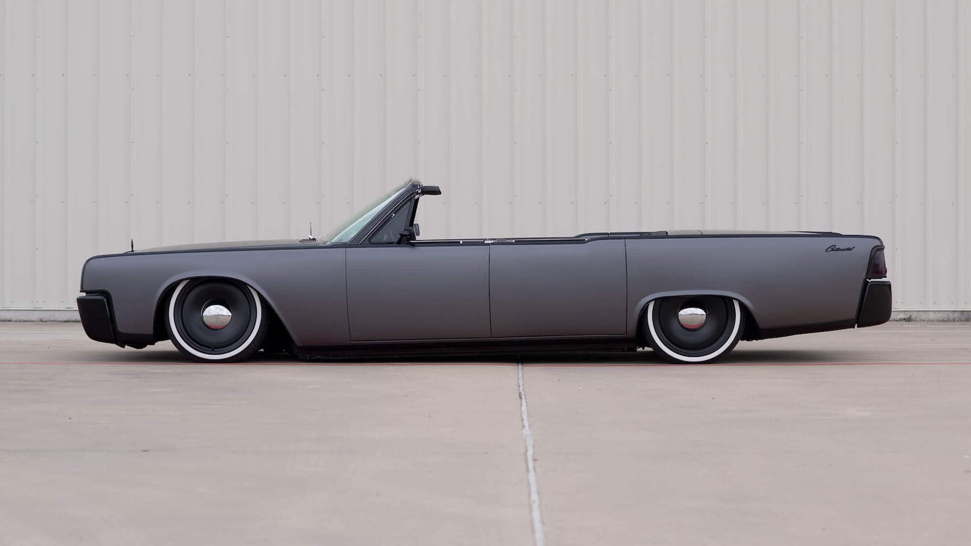 1964-lincoln-continental-convertible-mecum-houston-02.jpg