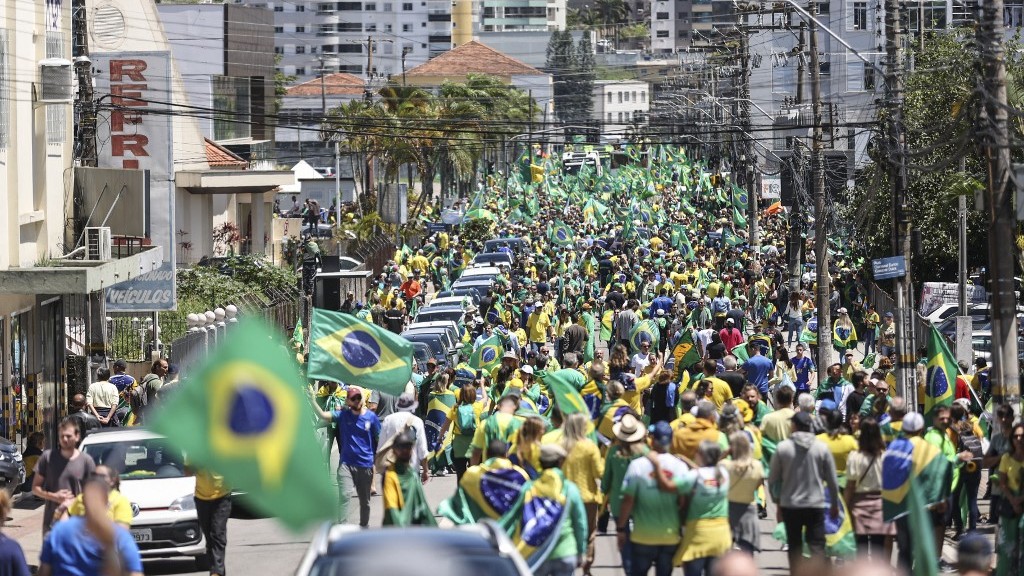 brazil-bolsonaro-supporters-estreito-november-2022-afp.jpg