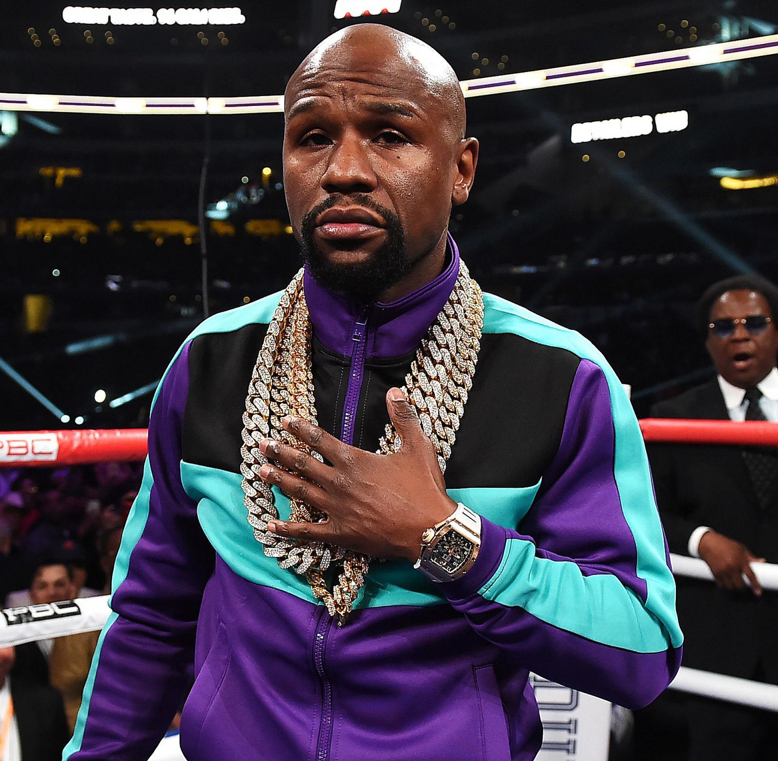 Floyd-Mayweather-Offers-to-Pay-for-George-Floyd-Funeral.jpg