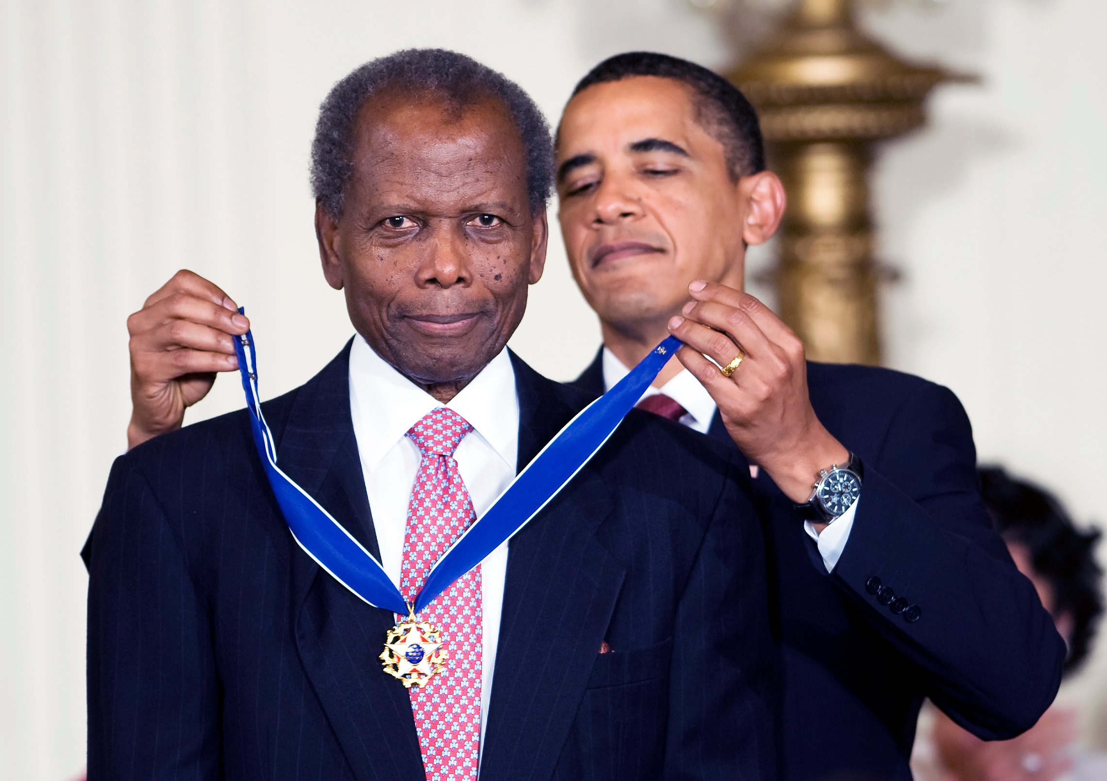 wordpress-medal-obama-poitier-42-23115776.jpg